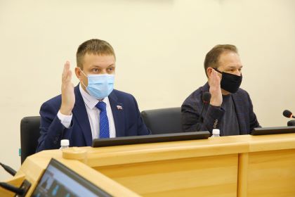 Члены комитета по здравоохранению предложили пересчитать в проекте бюджета средства на детский оздоровительный отдых